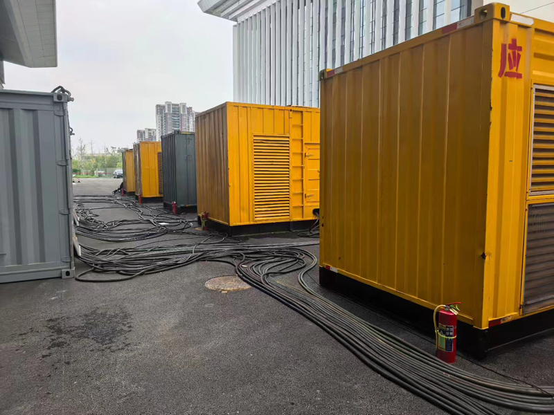 广南不同季节柴油发电机组保养有哪些注意事项?