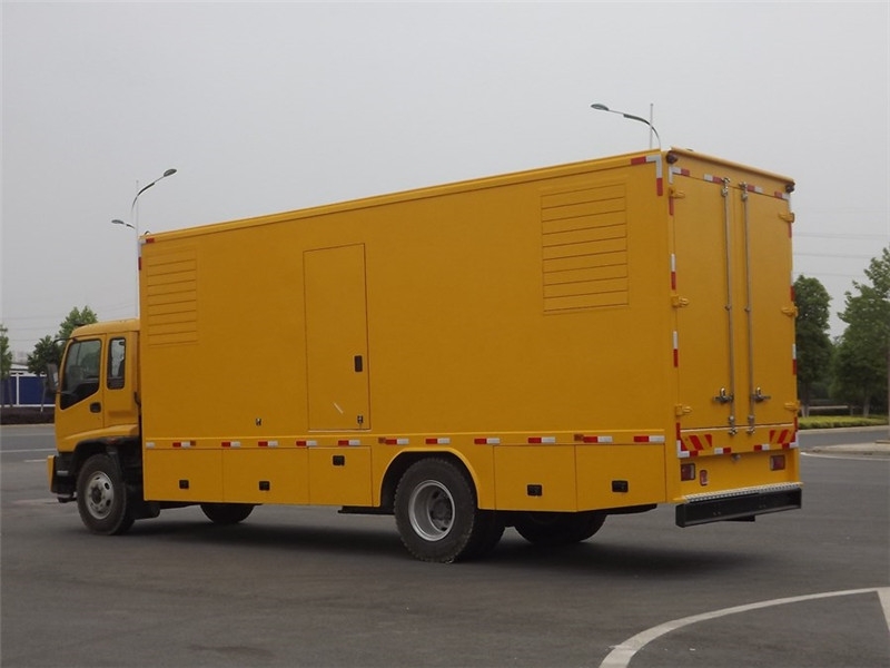 广南发电车出租- 柴油发电机油箱怎么清洗