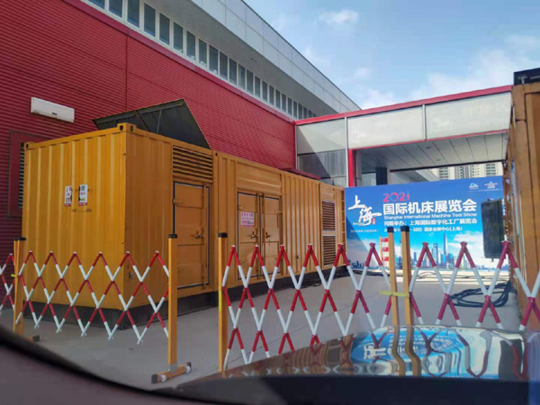 广南出租发电机-柴油发电机和汽油发电机哪个更好一些？