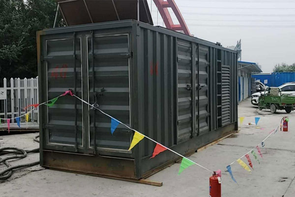 广南发电机租赁空气滤清器多久更换一次？