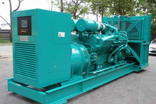 广南柴油发电机组电压不稳定怎样维修？