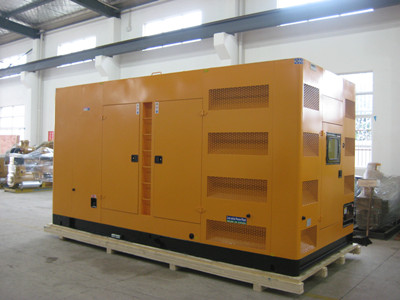 广南不同类型的发电机组在冬季保养时的注意事项有何差异？