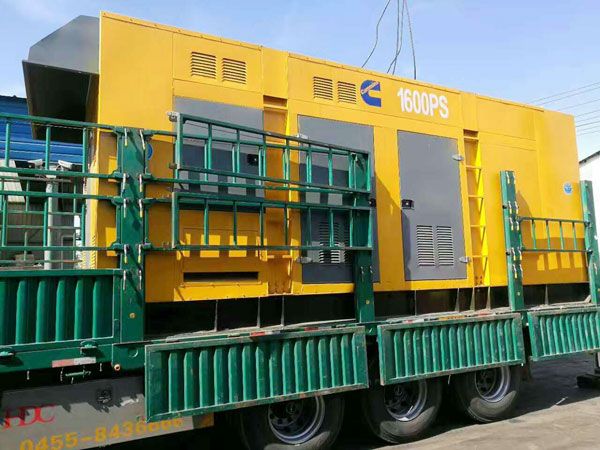 广南测量水冷式机油散热器密封件尺寸时的注意事项有哪些？